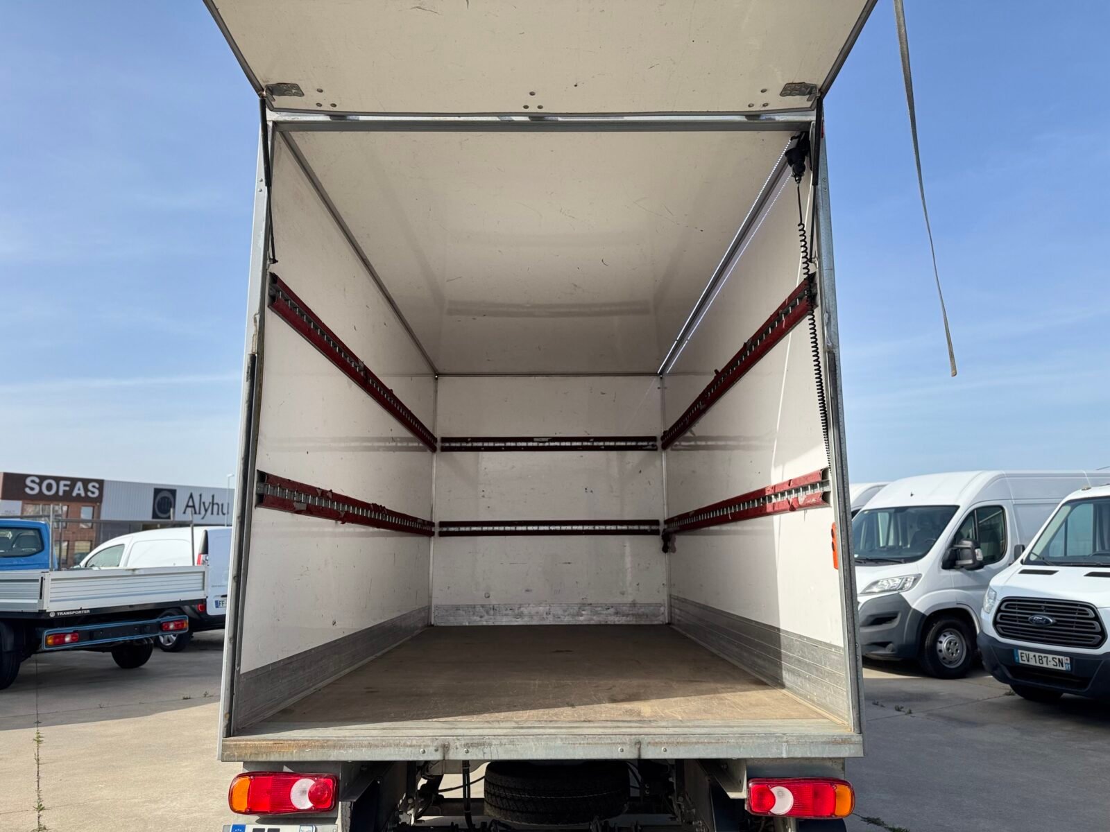 FIAT DUCATO carrozado puerta elevadora 
