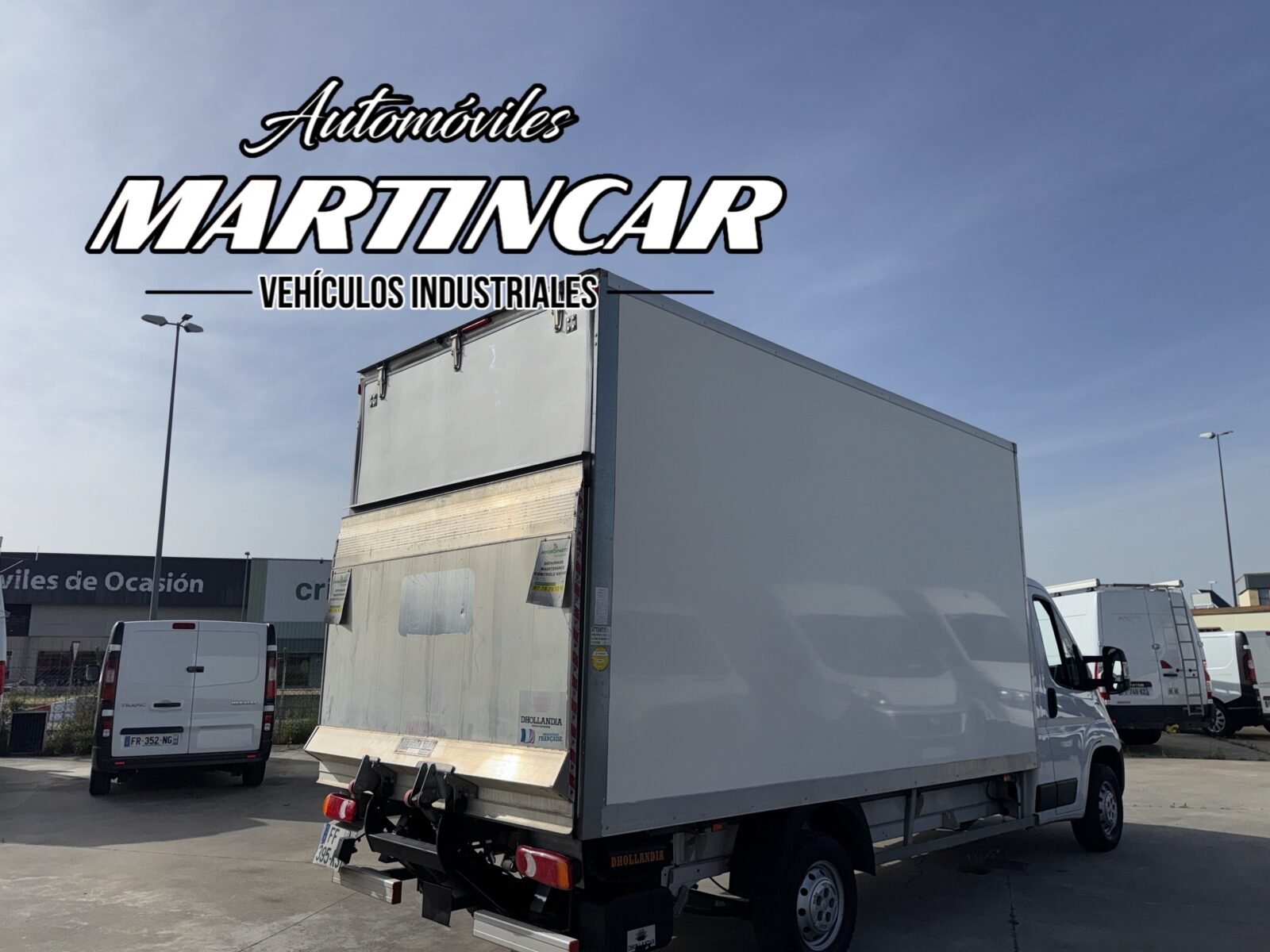 FIAT DUCATO carrozado puerta elevadora 