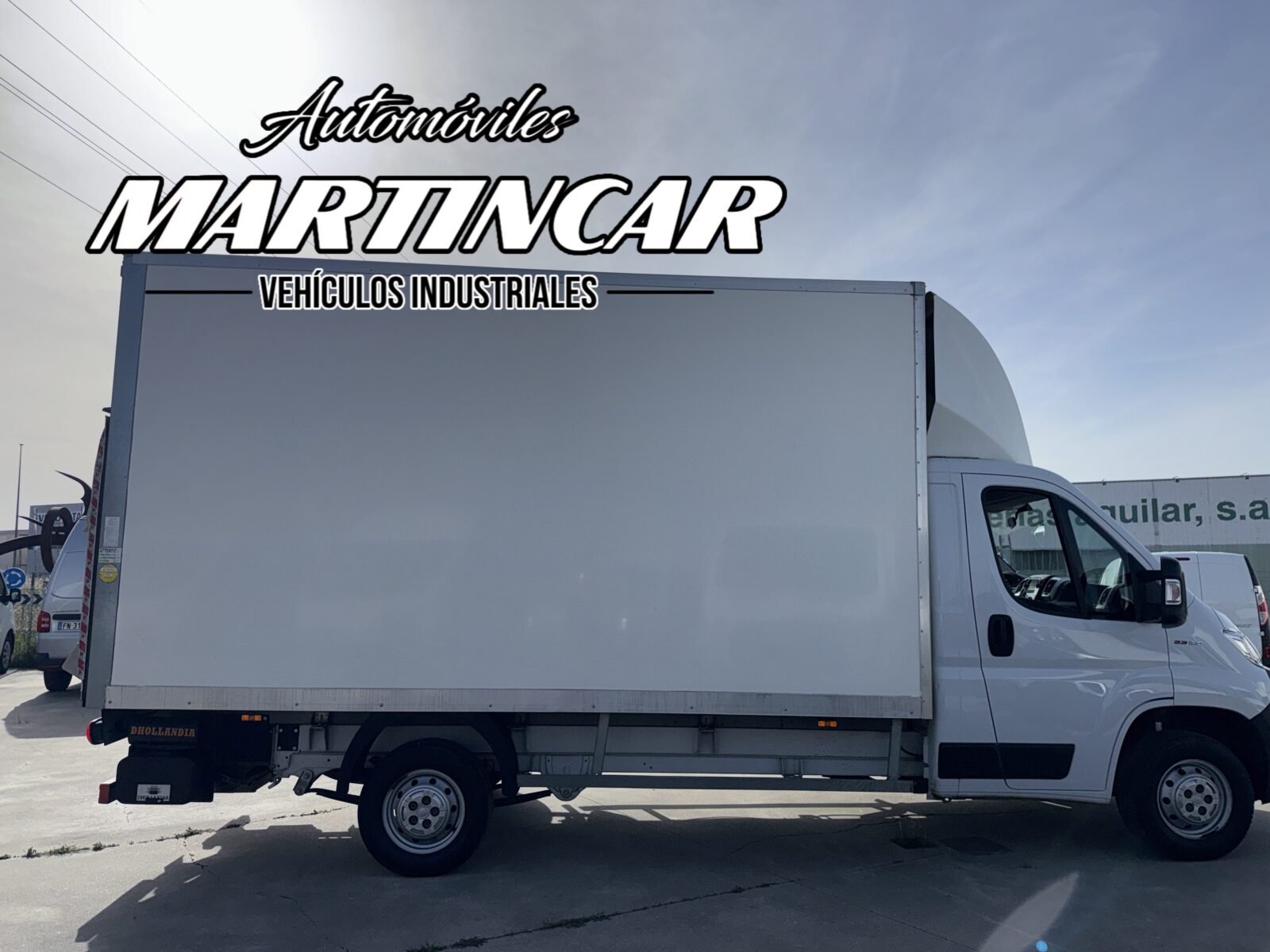 FIAT DUCATO carrozado puerta elevadora 