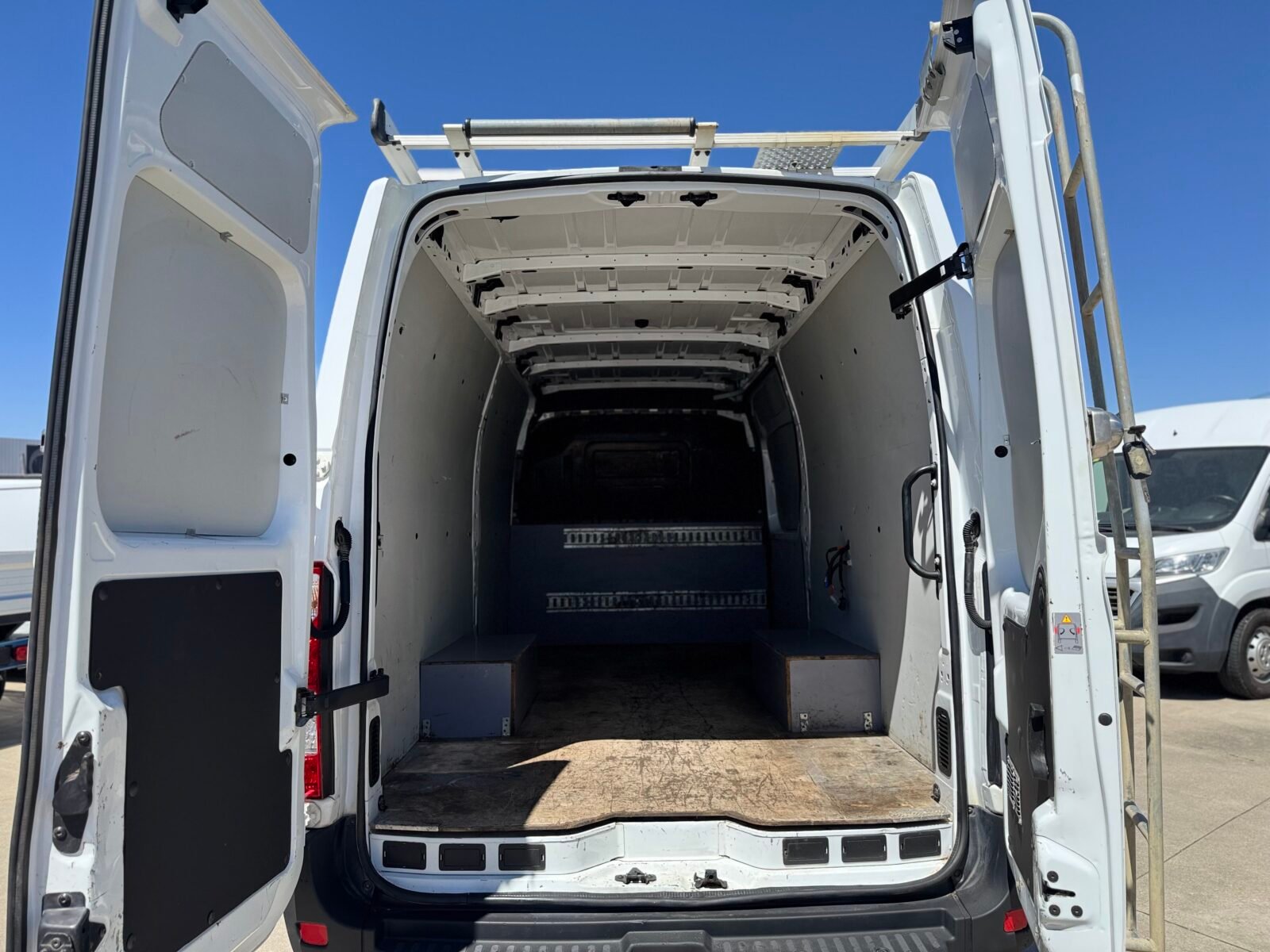 RENAULT MASTER L3 H3 RUEDA GEMELA 