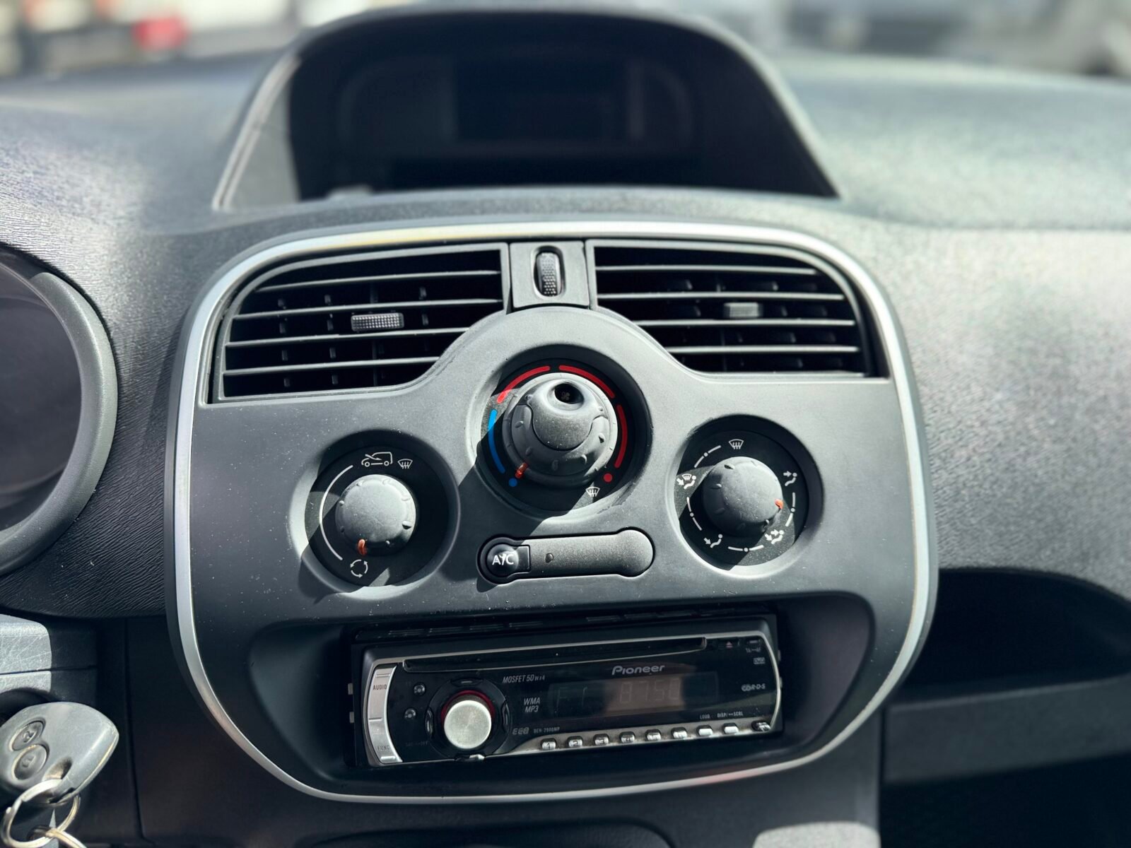 RENAULT KANGOO Profesional 