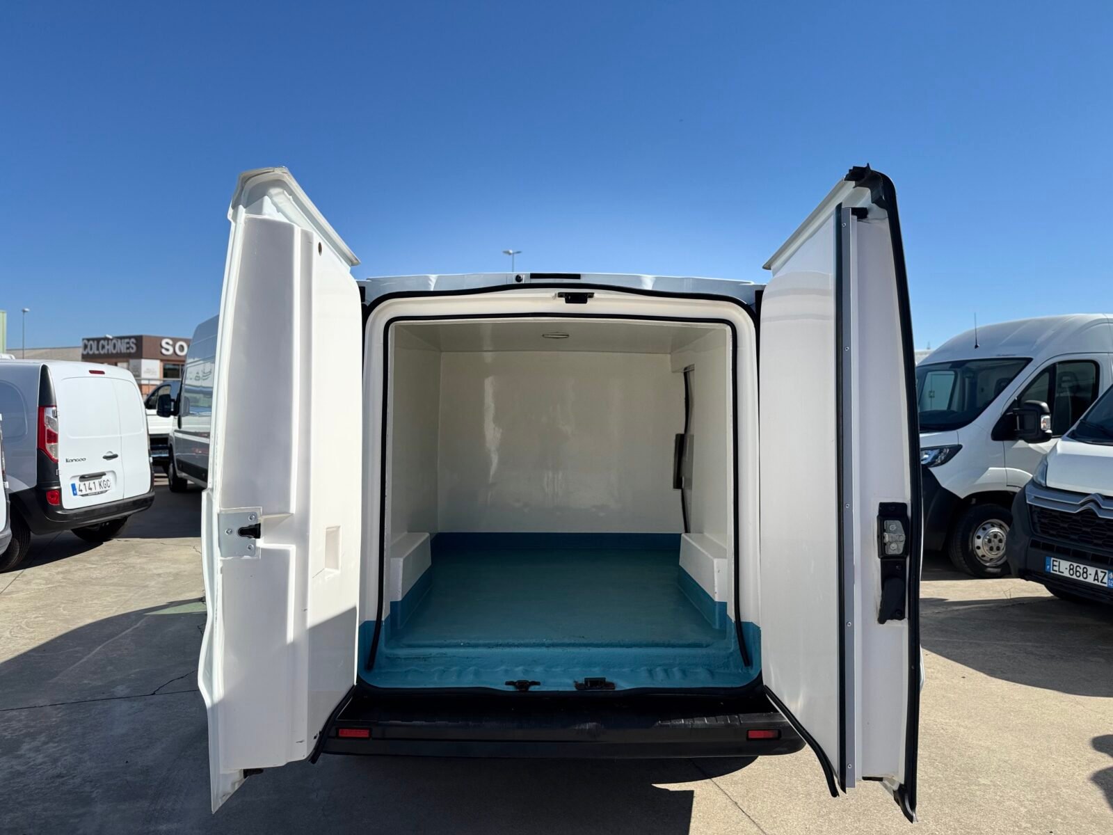 RENAULT TRAFIC isotermo 