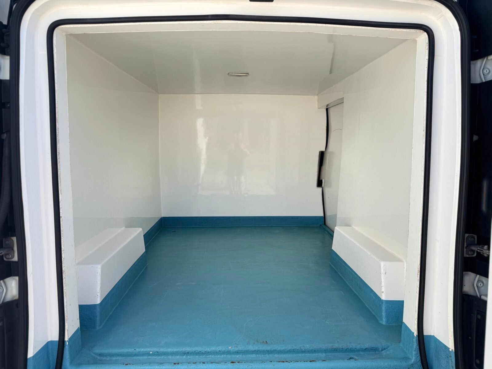RENAULT TRAFIC isotermo 