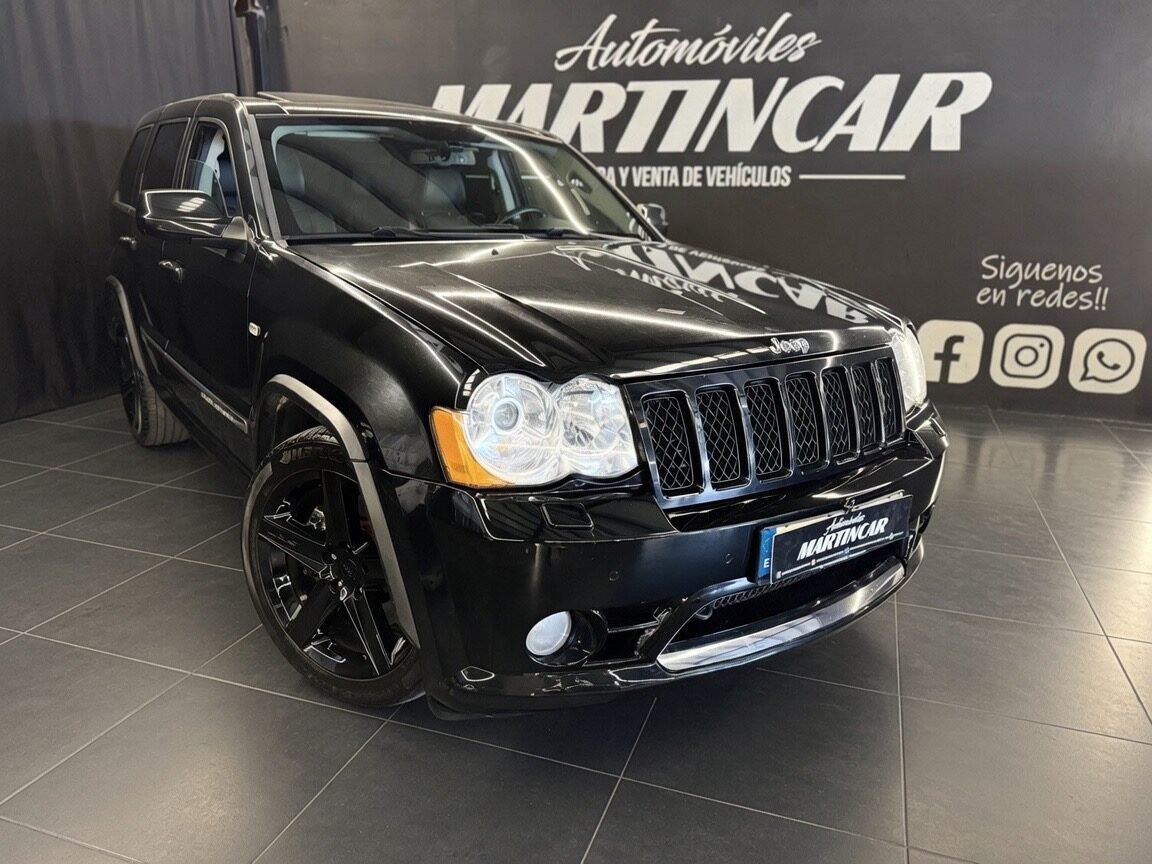 JEEP GRAND CHEROKEE srt8