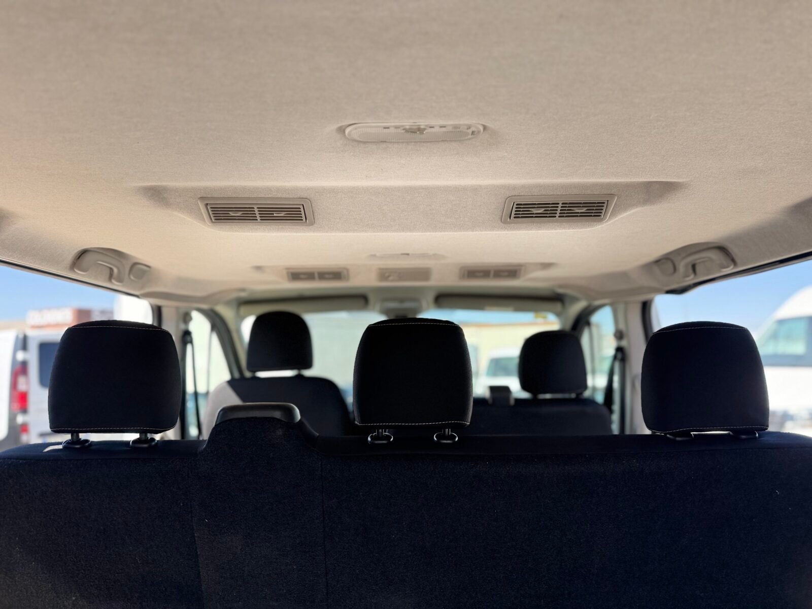 RENAULT MASTER combi 6 plazas 