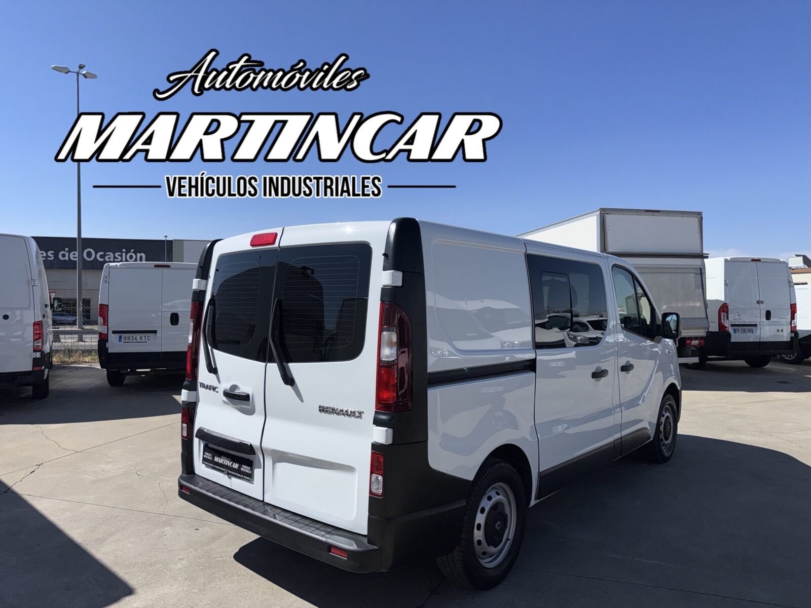 RENAULT MASTER combi 6 plazas 