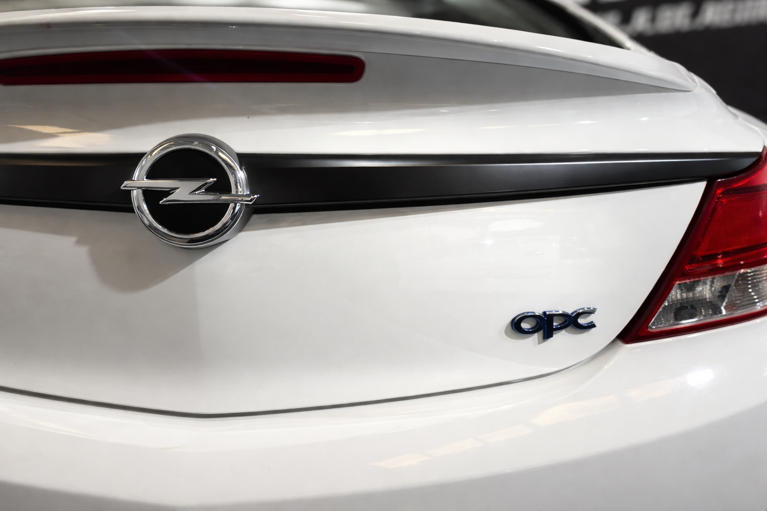 OPEL INSIGNIA OPC