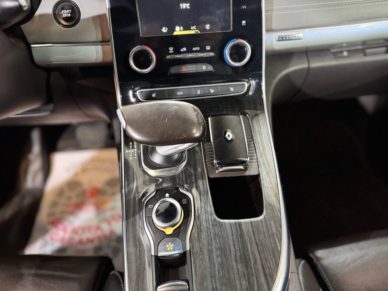 RENAULT ESPACE INITALE PARIS