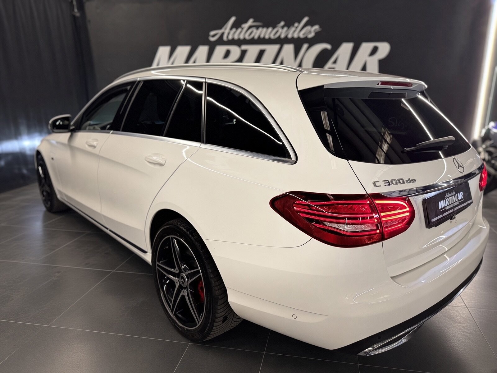 MERCEDES-BENZ c 300 de estate