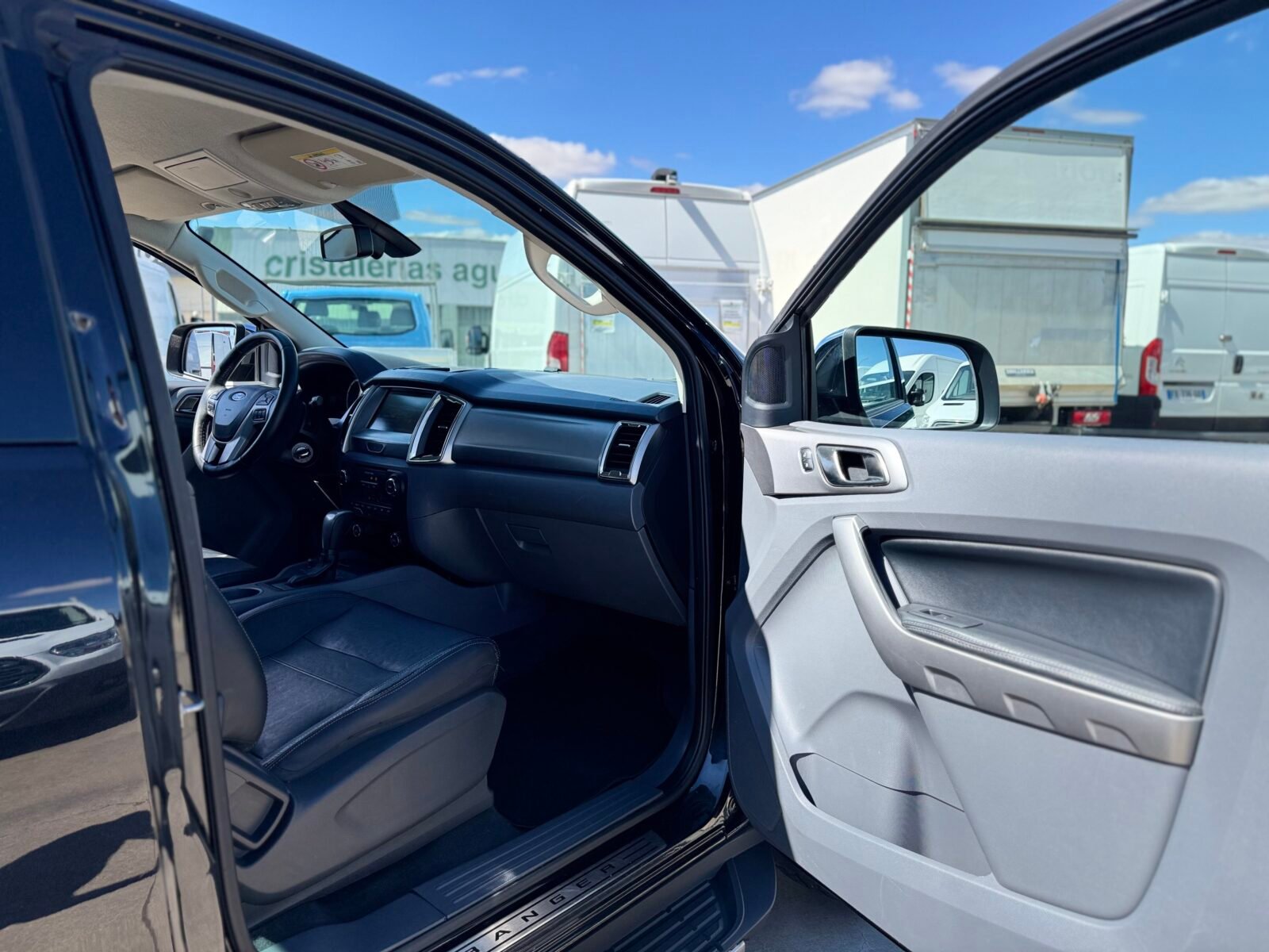 FORD RANGER DOBLE CABINA SENCILLA 