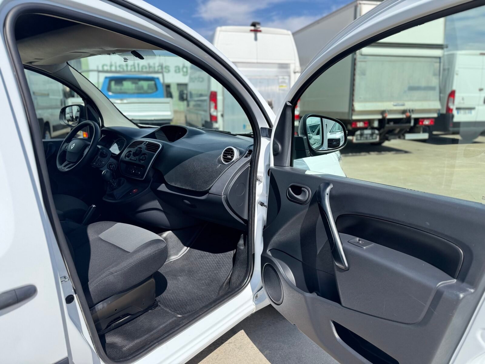 RENAULT KANGOO maxi