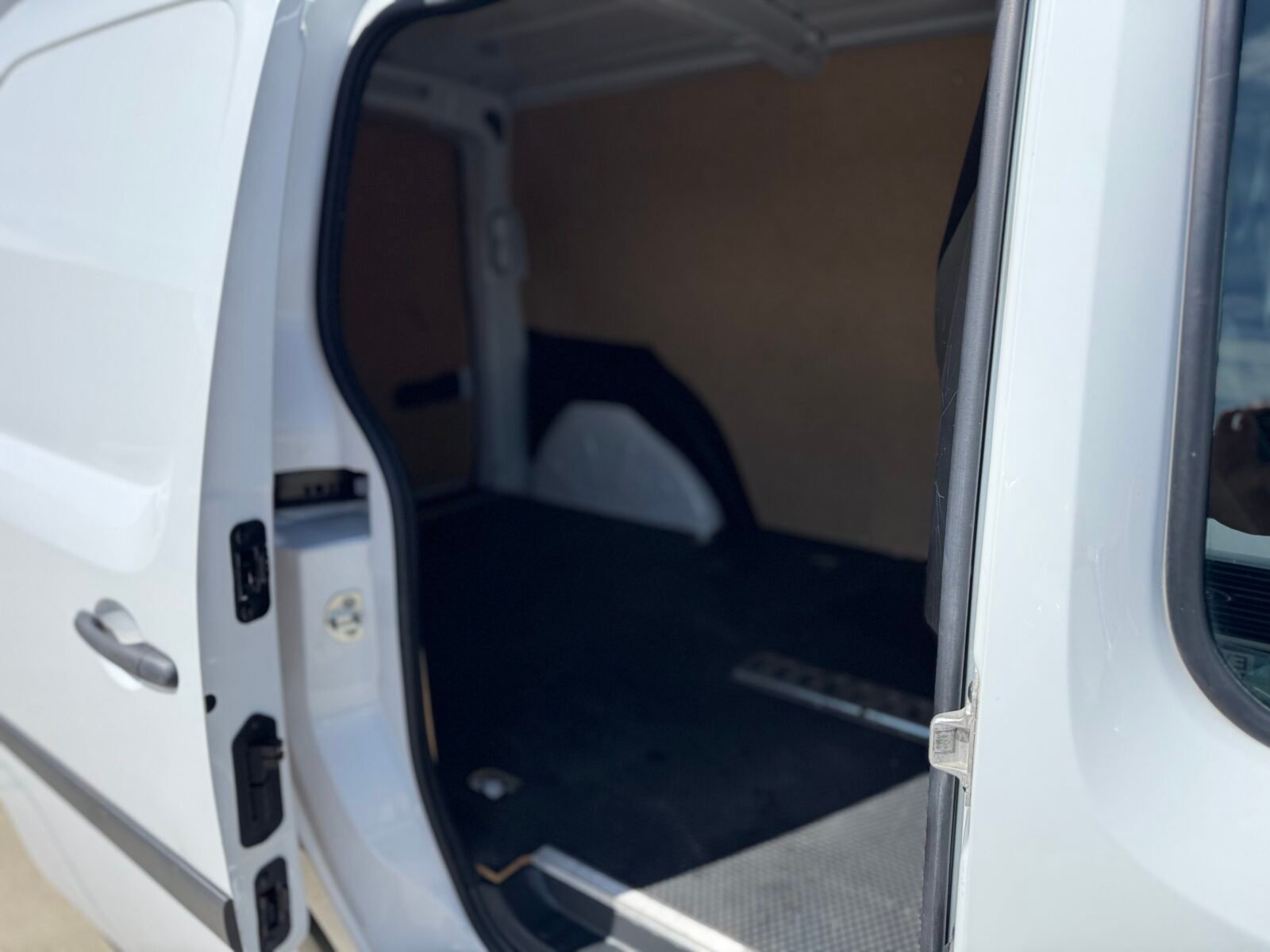 RENAULT KANGOO maxi
