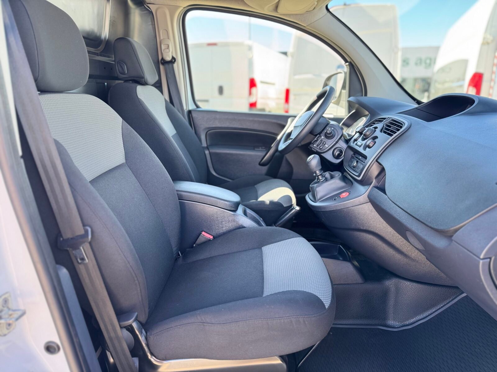 RENAULT KANGOO maxi