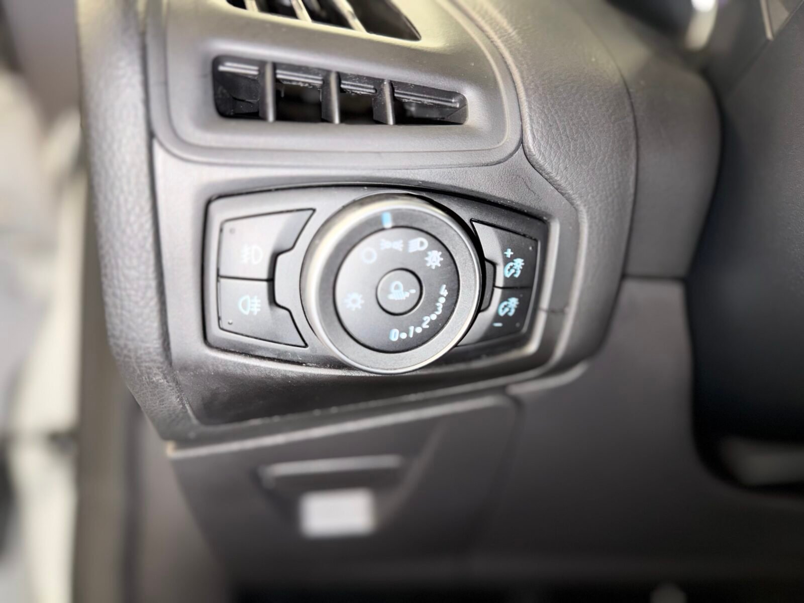 FORD FOCUS ecobost