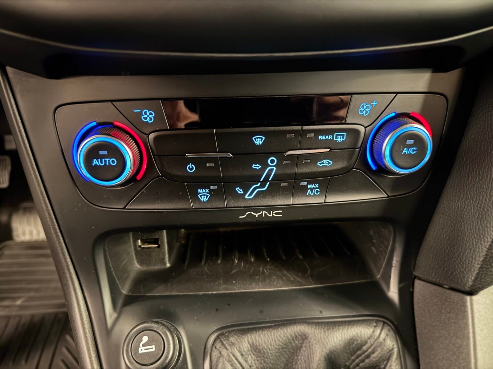 FORD FOCUS ecobost