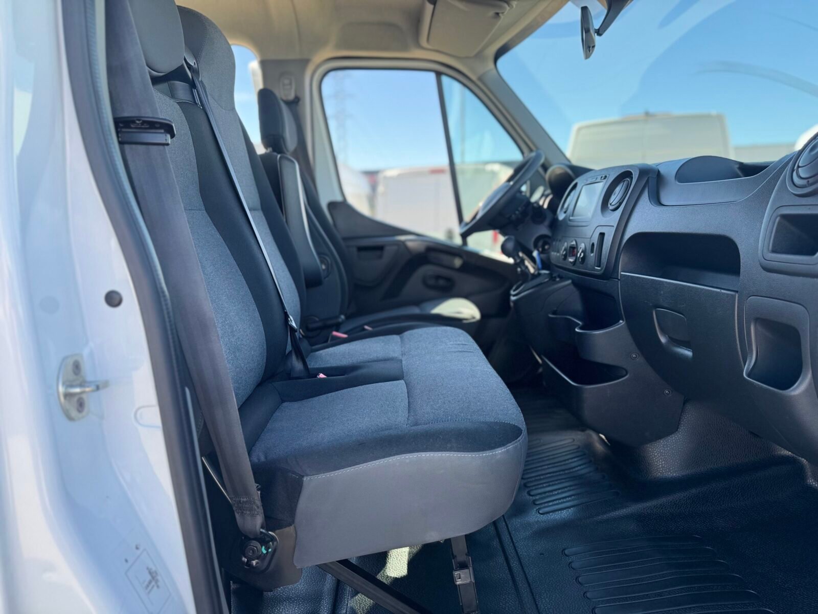 RENAULT MASTER basculante 