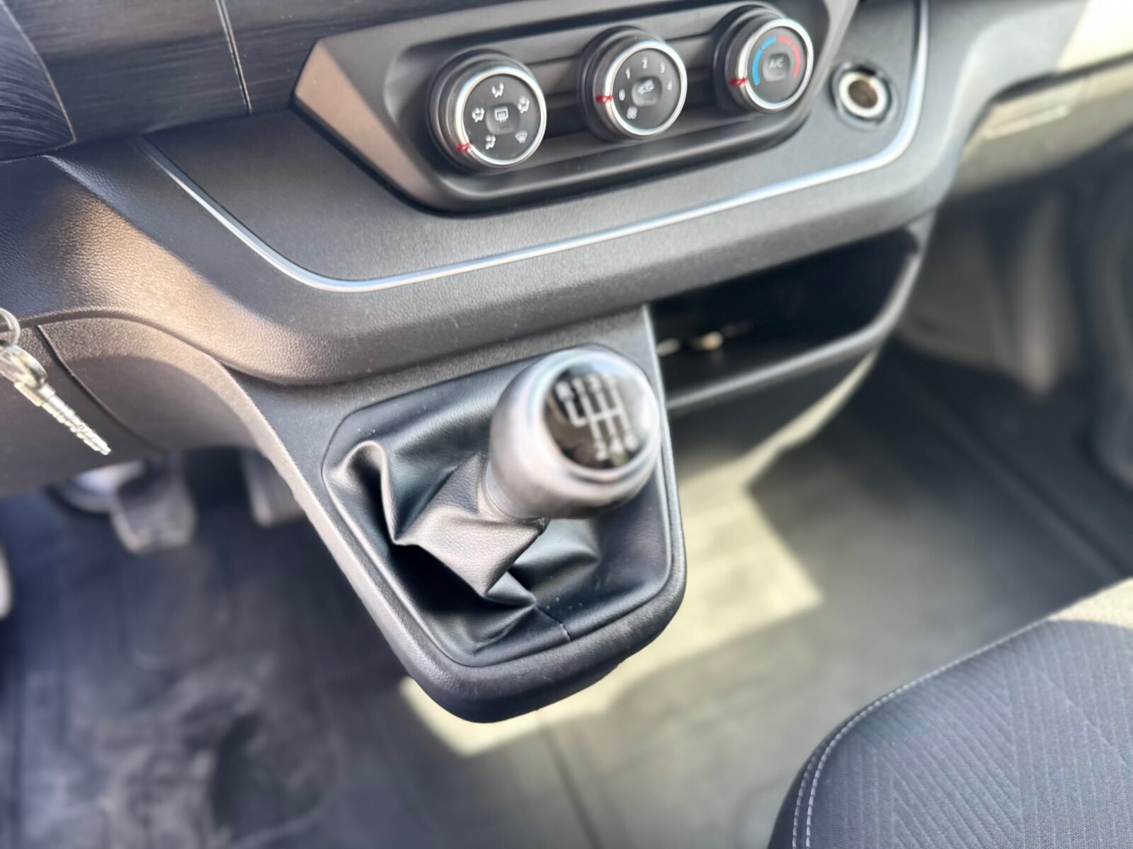 RENAULT TRAFIC L2 h1 