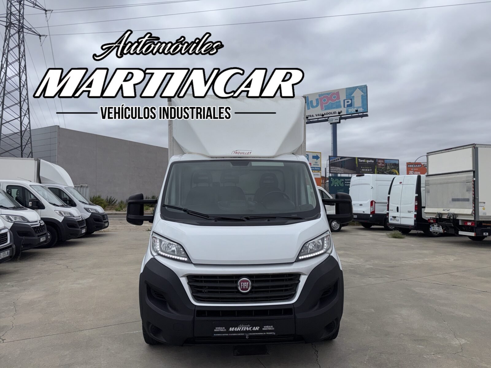 FIAT DUCATO carrozado puerta elevadora 