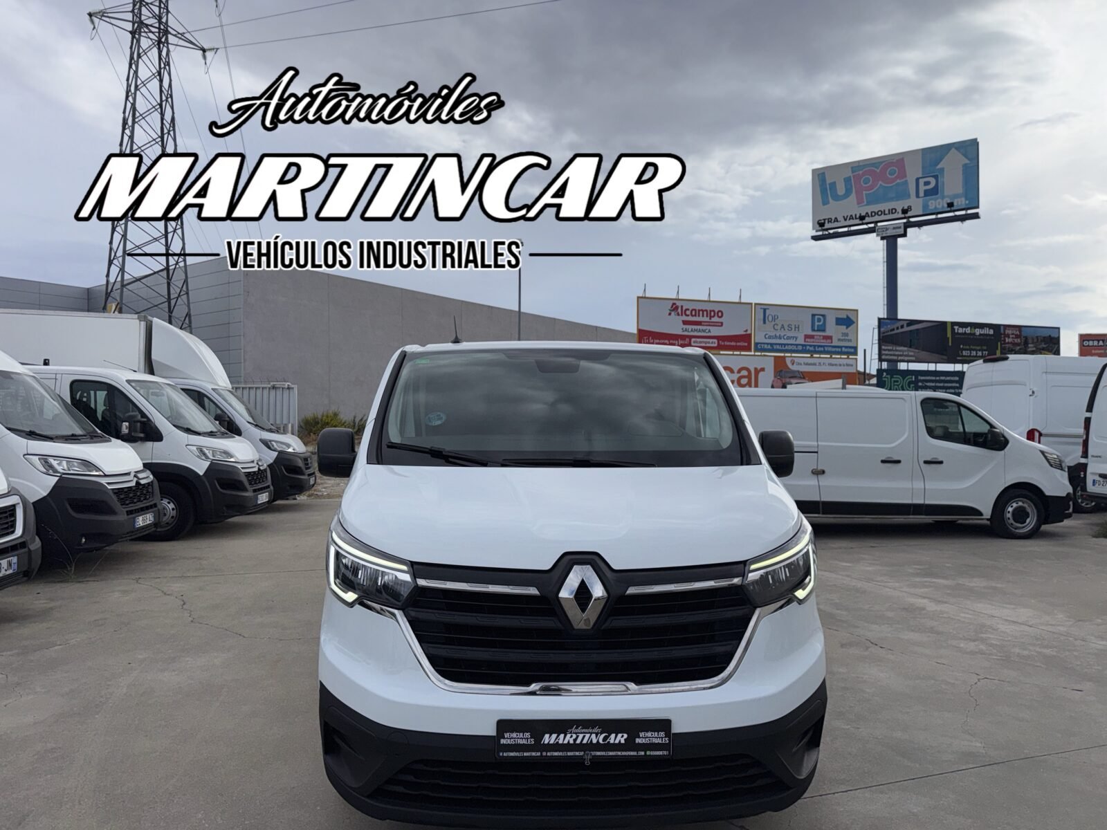 RENAULT TRAFIC 6 plazas