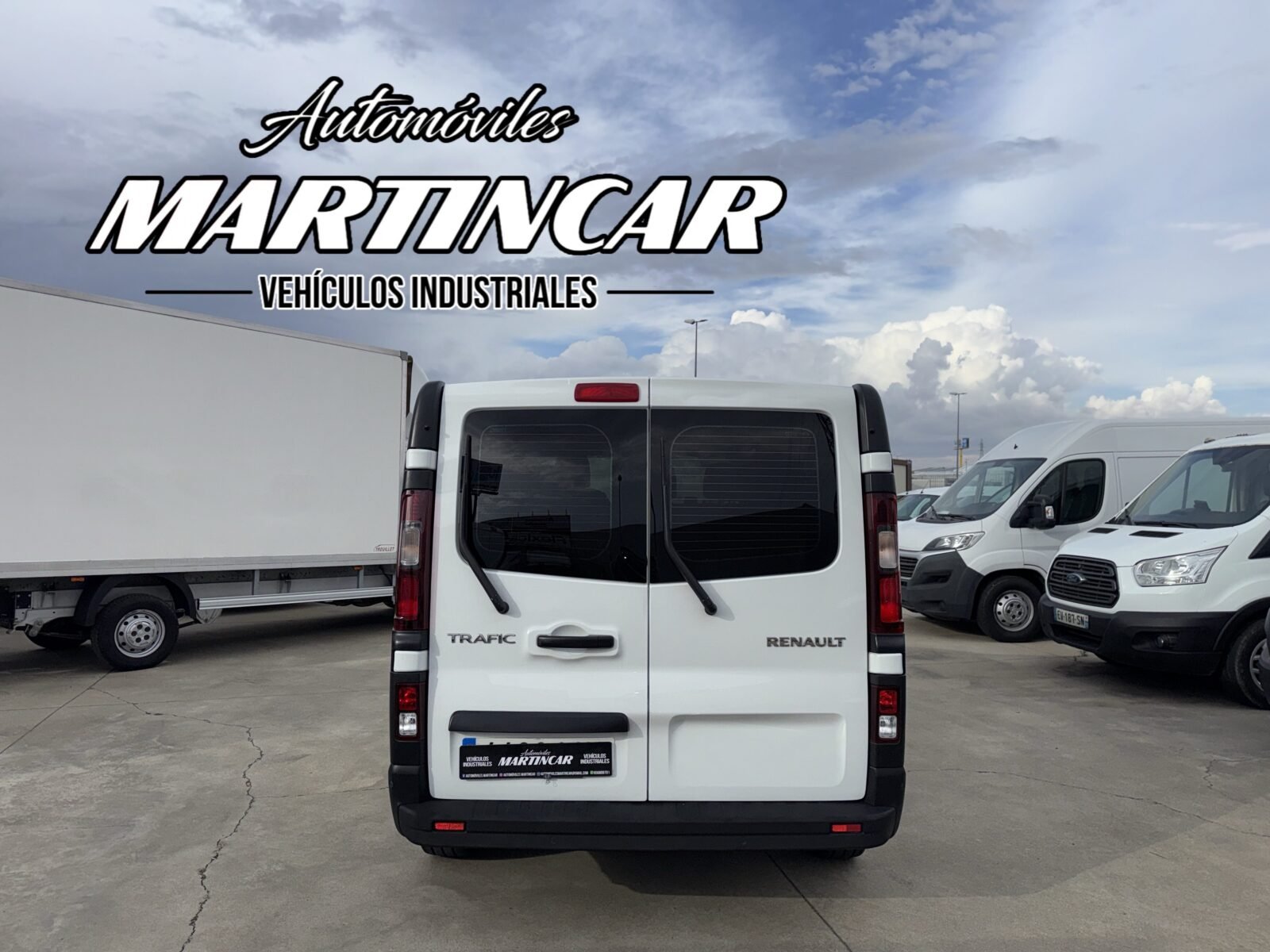 RENAULT TRAFIC 6 plazas