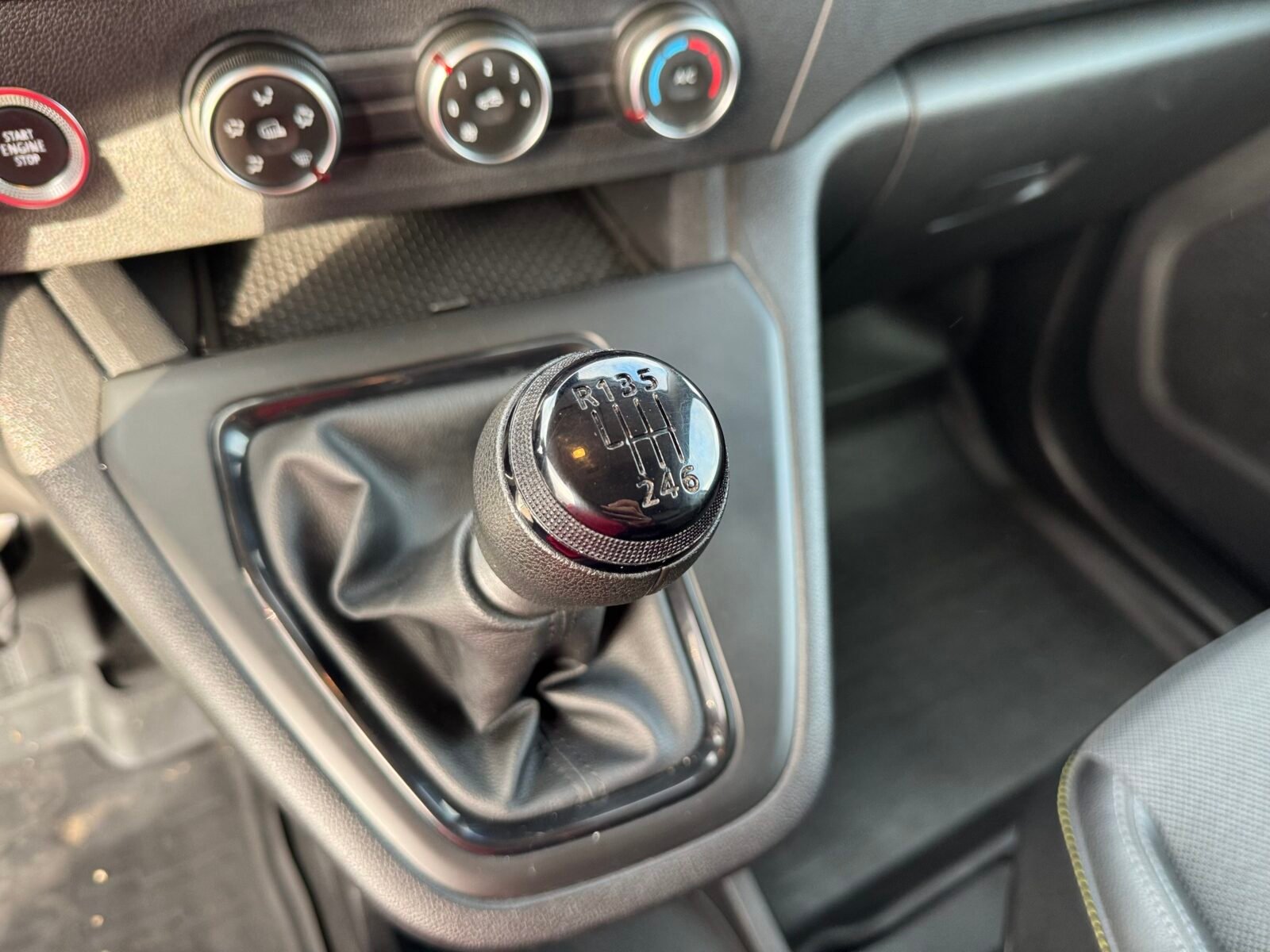 RENAULT KANGOO ABRETE SESAMO