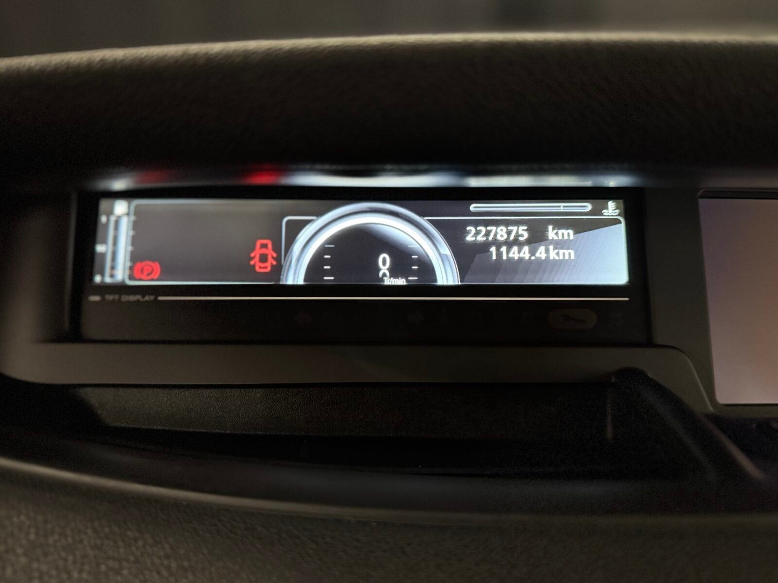 RENAULT GRAND SCENIC BOSE