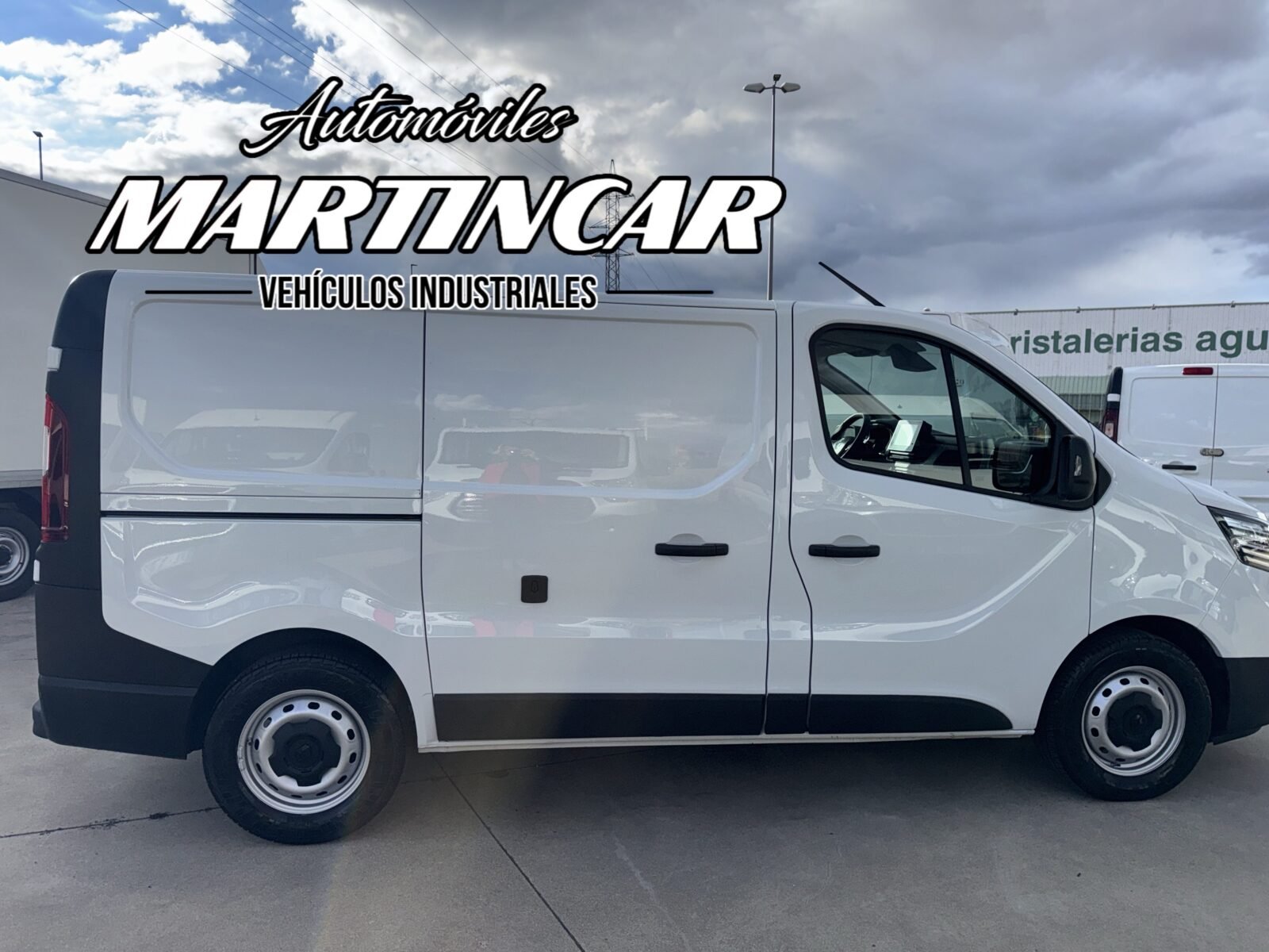 RENAULT TRAFIC L1 H1 
